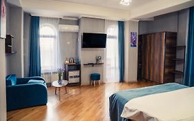 Legend Hotel